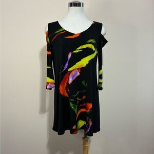 Eva Varro Women’s Cut-Out Shoulder 3/4 Sleeve Tunic